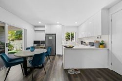 Unit 3/15 Priestman Ave, Umina Beach NSW 2257, Australia