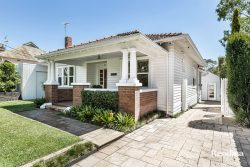 47 Brisbane St, Ascot Vale VIC 3032, Australia