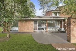 23/15-19 Fourth Ave, Macquarie Fields NSW 2564, Australia