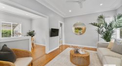 35 Wollun St, Como NSW 2226, Australia