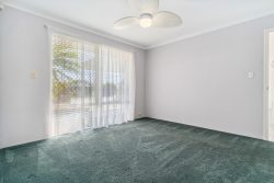 10 Woodbridge Dr, Cooloongup WA 6168, Australia