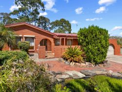 4 Black Rd, Flagstaff Hill SA 5159, Australia