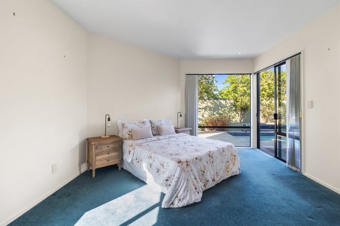 25 Bucklands Beach Road, Bucklands Beach, Manukau City, Auckland, 2012, New Zealand