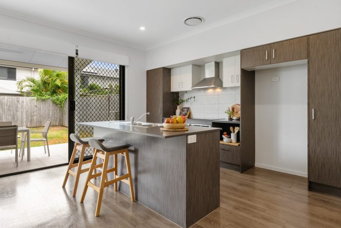 15 Cardew St, Mango Hill QLD 4509, Australia
