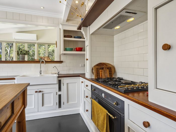 273 Cross Rd, Gardners Bay TAS 7112, Australia