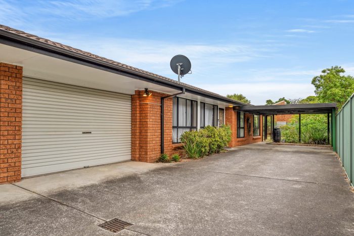 Unit 2/23 Farnell Rd, Woy Woy NSW 2256, Australia