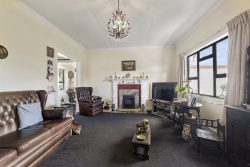 17 Graham Street, Eltham, South Taranaki, Taranaki, 4322, New Zealand