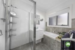 32 Griffiths Link, Googong NSW 2620, Australia