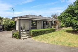 4 Hughes Ct, Woori Yallock VIC 3139, Australia