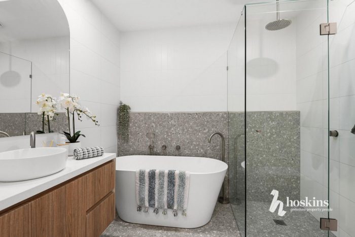 8 Lansell Cl, Ringwood North VIC 3134, Australia