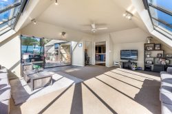 225 Larnach Road, Waverley, Dunedin, Otago, 9013, New Zealand