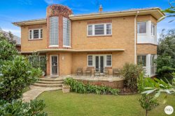 52 Laycock Rd, Penshurst NSW 2222, Australia