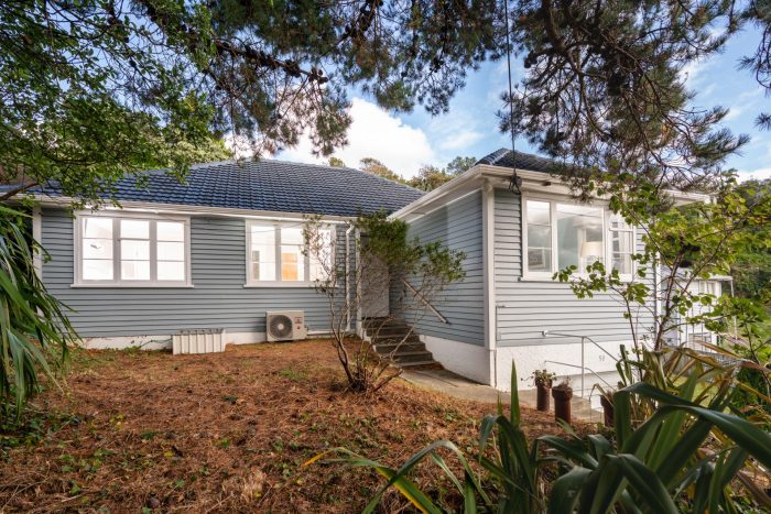 51 Middleton Road, Johnsonville, Wellington, 6037, New Zealand
