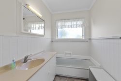 23 Merchant Avenue, Te Atatu South, Waitakere City, Auckland, 0610, New Zealand