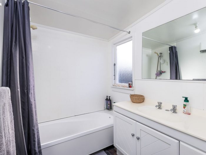 38 Naylor Street, Waimate, Canterbury, 7924, New Zealand