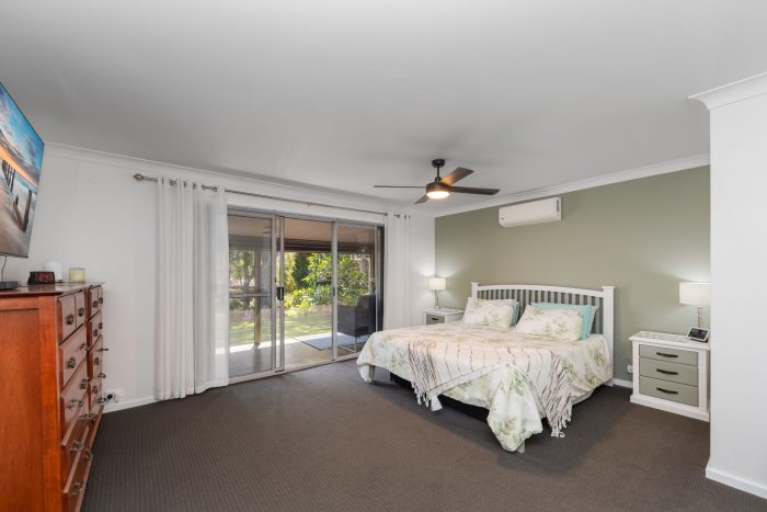 219 Pollock Ave, Wyong NSW 2259, Australia