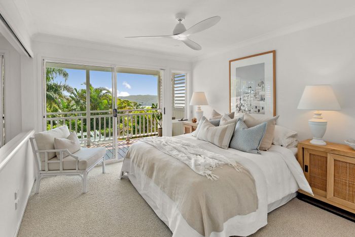 307 Lower Plateau Rd, Bilgola Plateau NSW 2107, Australia