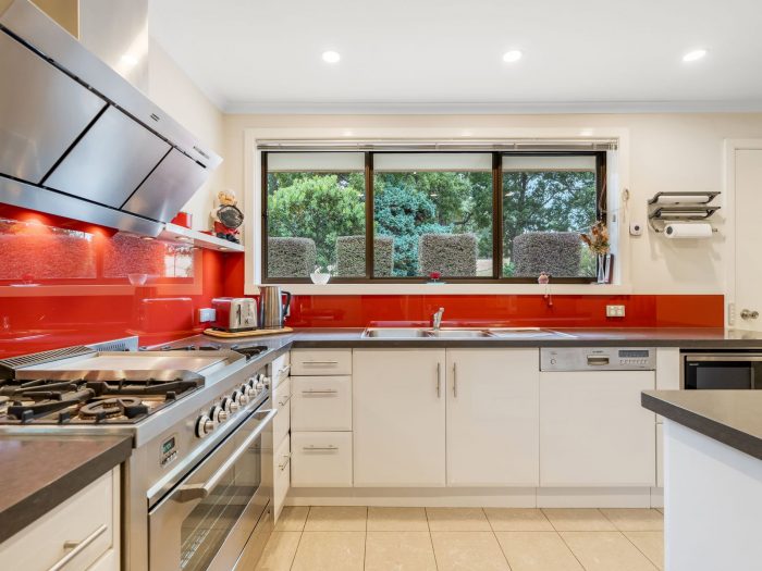 7 Slab Rd, Cygnet TAS 7112, Australia