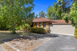 44 Churchill Dr, Mooroolbark VIC 3138, Australia