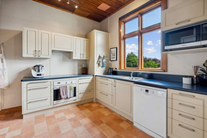 9 Stone Street, Kenmure, Dunedin, Otago, 9011, New Zealand
