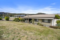 20 Sycamore Rd, Risdon Vale TAS 7016, Australia