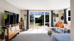 33 Woodleigh Street, Frankleigh Park, New Plymouth, Taranaki, 4310, New Zealand