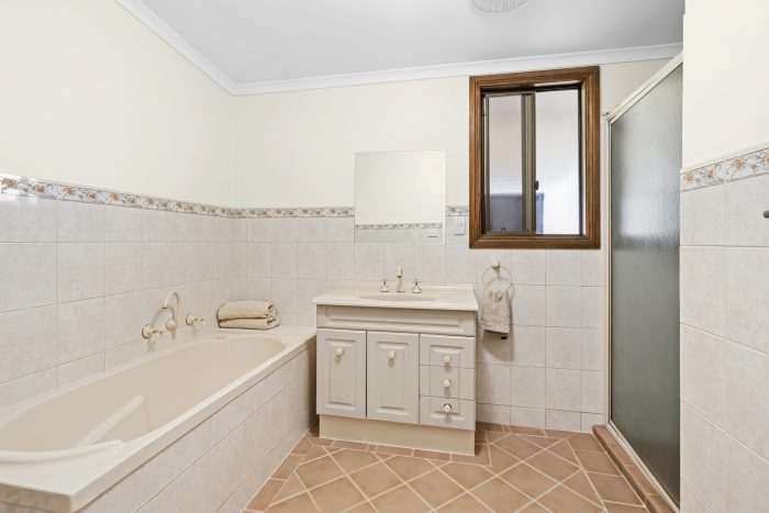 107 Twentyseventh St, Renmark South SA 5341, Australia