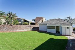 99 Melville Beach Rd, Applecross WA 6153, Australia