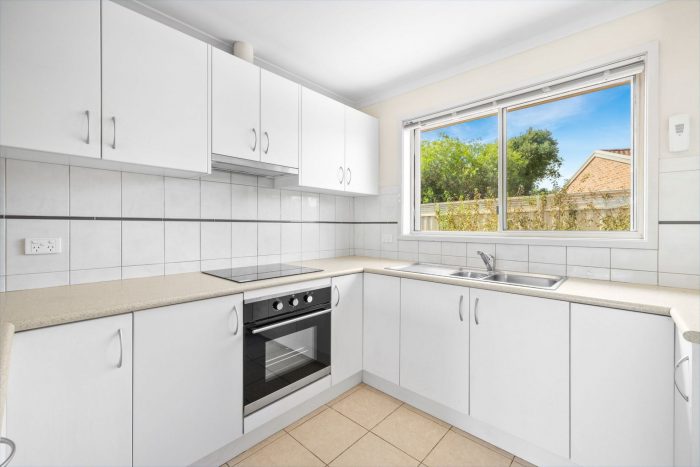 Unit 1/47 Walker Cres, Jerrabomberra NSW 2619, Australia