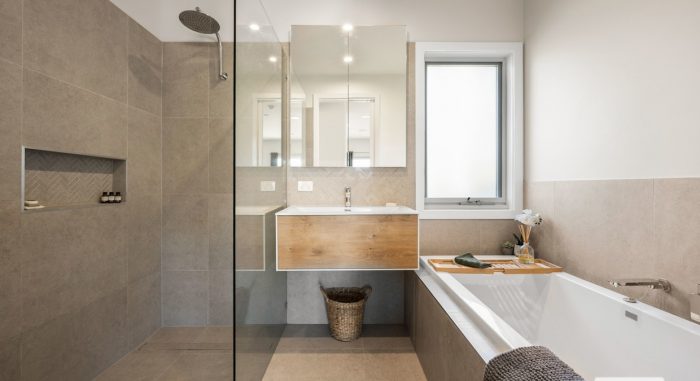64 Whitestone Pl, West Wodonga VIC 3690, Australia