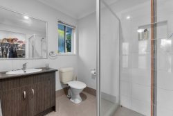 9-13 Williams Cres, North Lakes QLD 4509, Australia