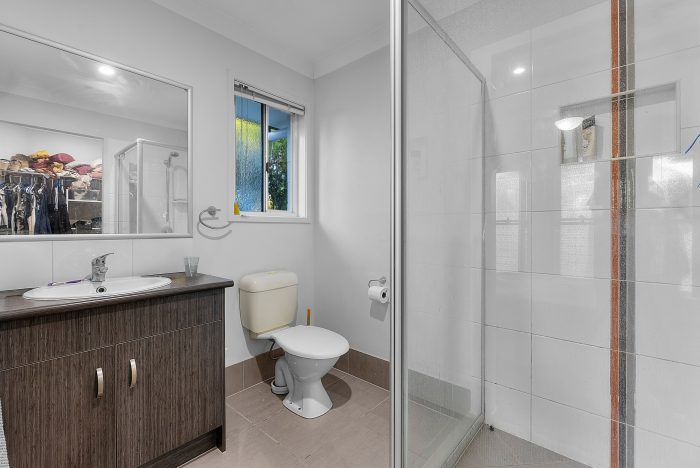 9-13 Williams Cres, North Lakes QLD 4509, Australia