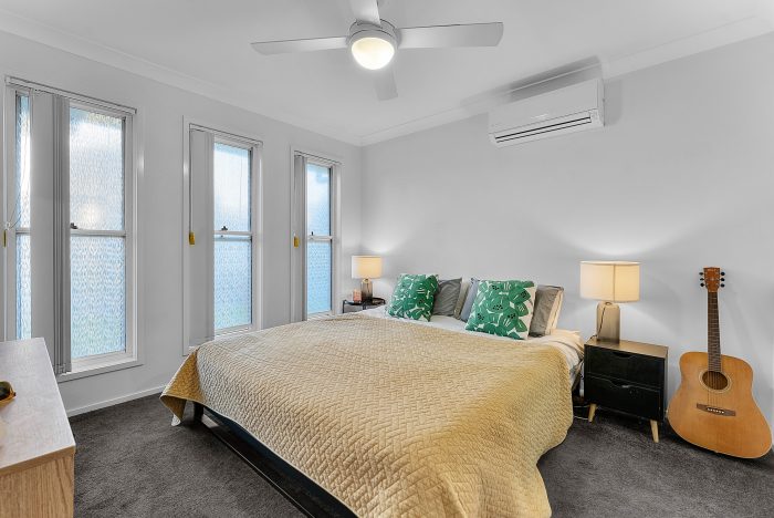 9-13 Williams Cres, North Lakes QLD 4509, Australia