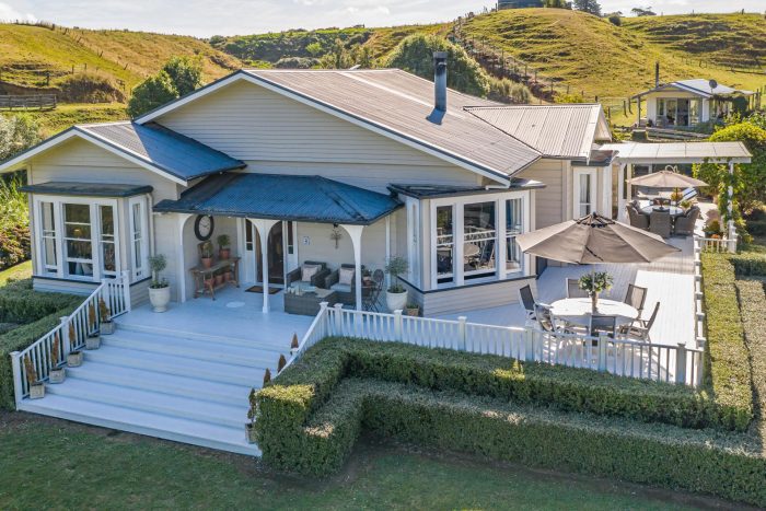 214 Heatherlea East Road, Levin, Horowhenua, Manawatu / Whanganui, 5571, New Zealand