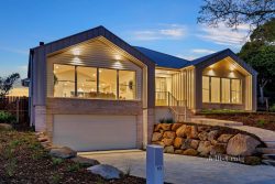 10 Winding Way, North Warrandyte VIC 3113, Australia