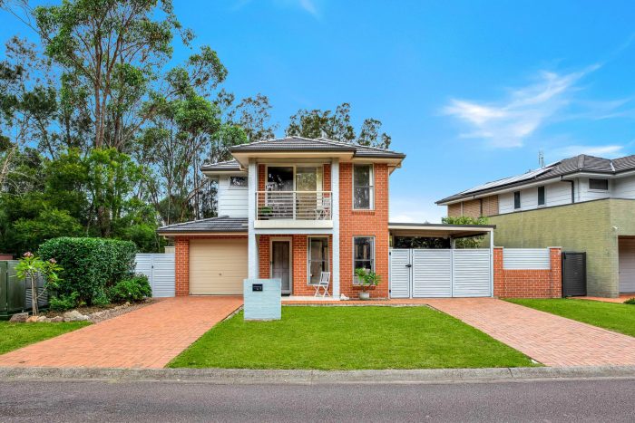 1 Windsorgreen Dr, Wyong NSW 2259, Australia