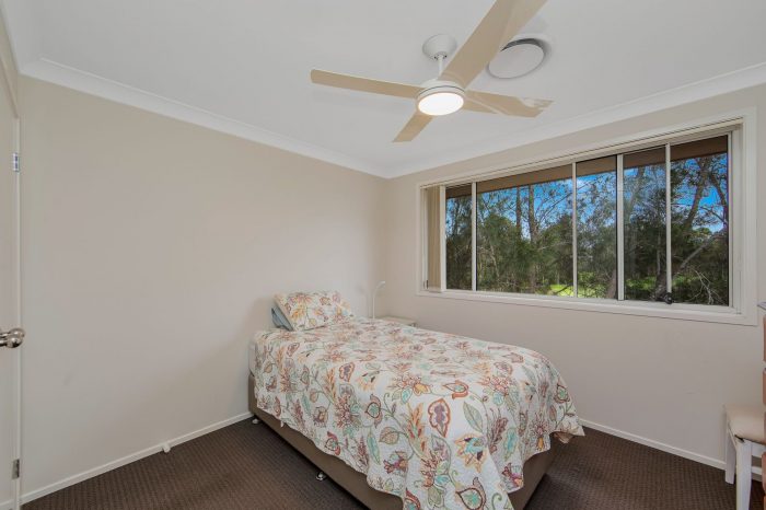 1 Windsorgreen Dr, Wyong NSW 2259, Australia