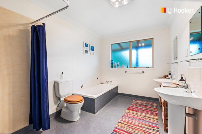 16 Woodside Road, Outram, Dunedin, Otago, 9073, New Zealand