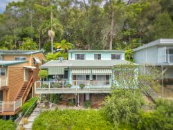 26 Woy Woy Bay Rd, Woy Woy Bay NSW 2256, Australia