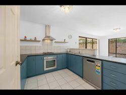 15A Seville Dr, Seville Grove WA 6112, Australia