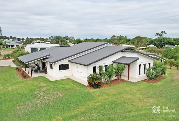 19 Alexandra Ave, Biloela QLD 4715, Australia