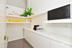 19 Alexandra Ave, Biloela QLD 4715, Australia