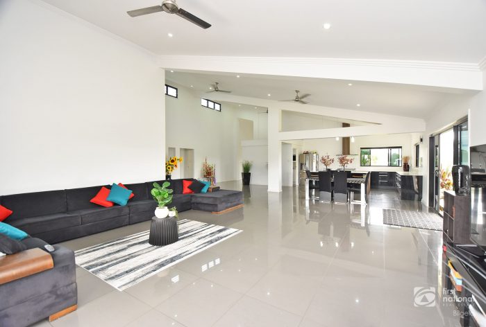 19 Alexandra Ave, Biloela QLD 4715, Australia