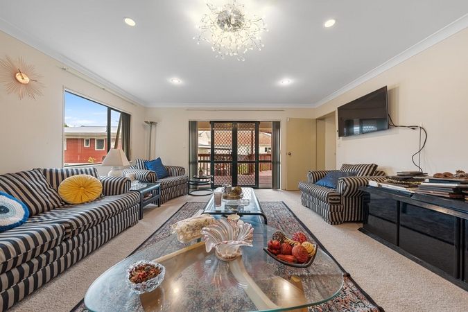 35 & 35A Fruitvale Road, New Lynn, Waitakere City, Auckland, 0600, New Zealand