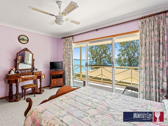 11 Beach Rd, Balcolyn NSW 2264, Australia