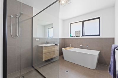 8 Benny St, Latrobe TAS 7307, Australia