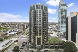 9-17 Byron Avenue, Takapuna, North Shore, Auckland, 0622, New Zealand