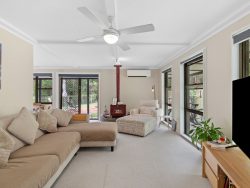 240 Brush Rd, Ourimbah NSW 2258, Australia