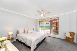 7 Burnside Cl, Lisarow NSW 2250, Australia