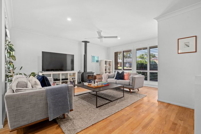 14 Carmel Cres, Kariong NSW 2250, Australia